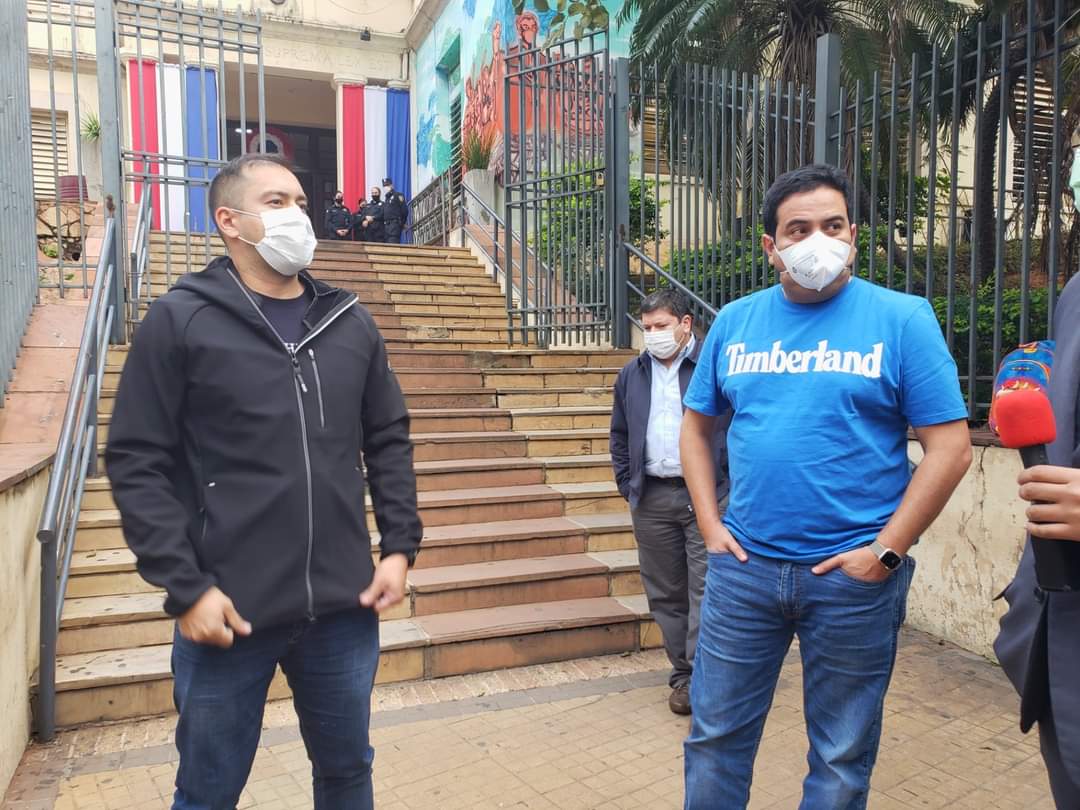 Intendentes de Ciudad del Este y Villa Elisa pidieron a ministro de Salud apurar llegada de más vacunas