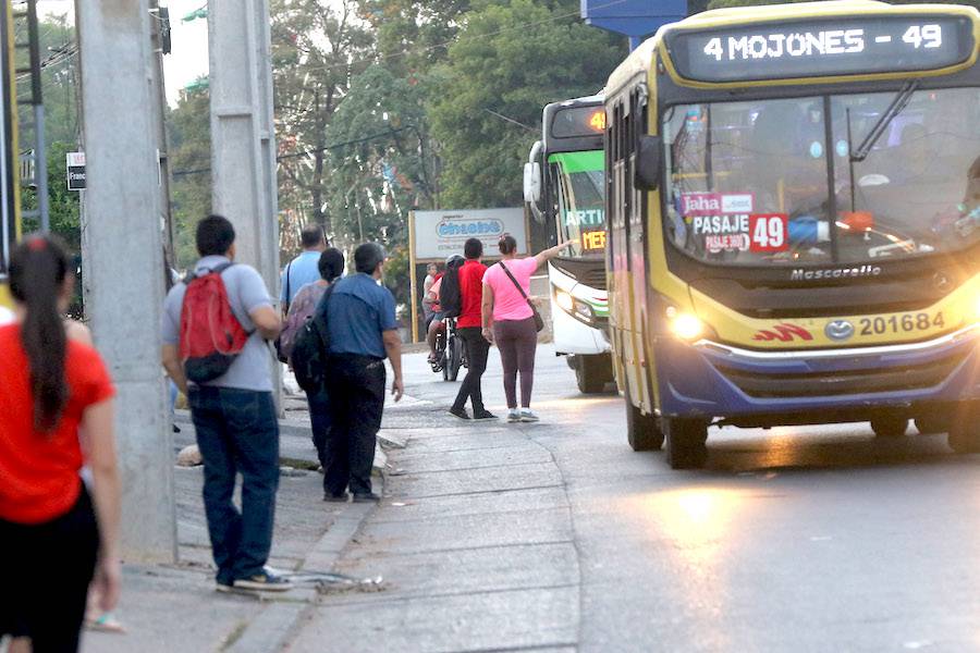 6 empresas de transporte, con sumarios abiertos por “reguladas”