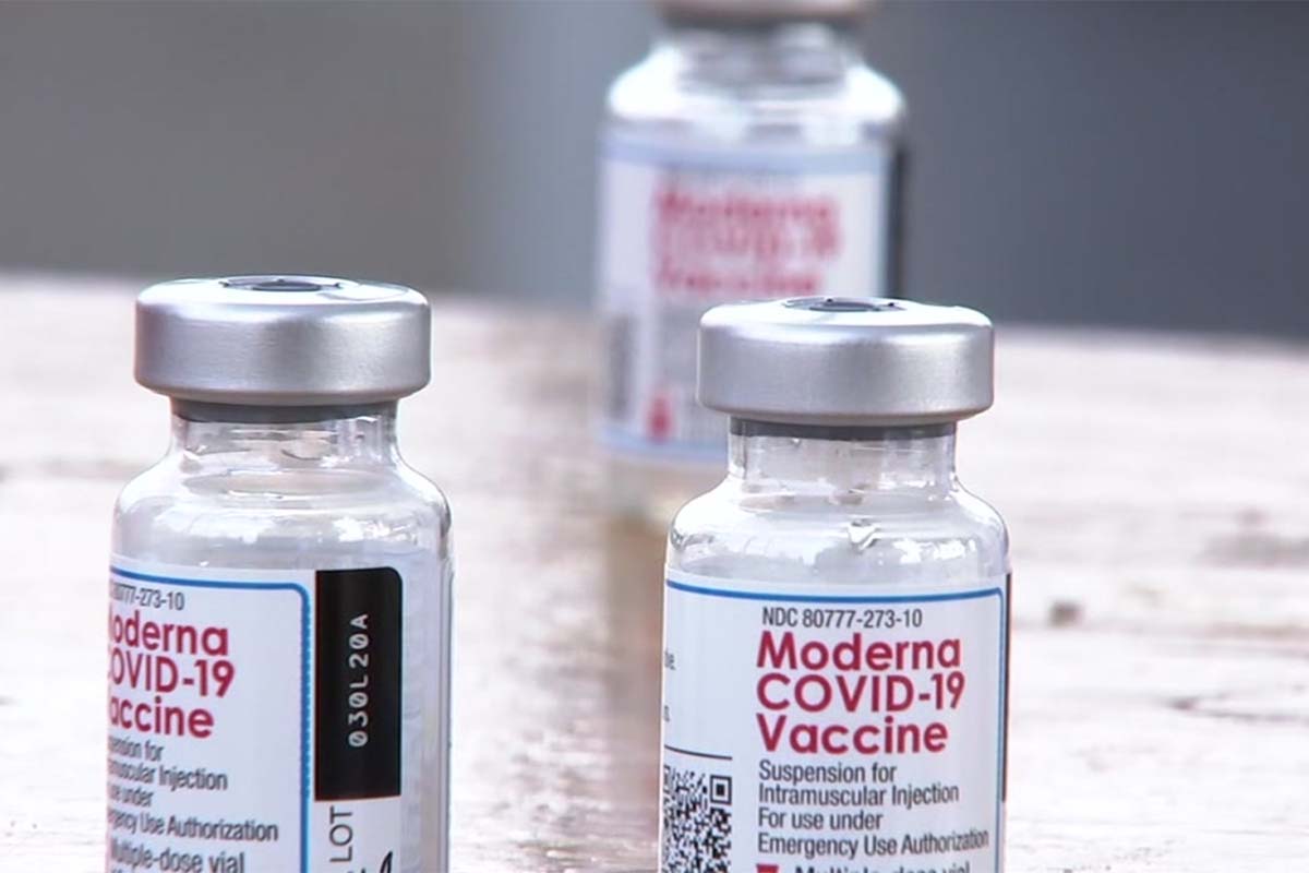 Vacunas Moderna donadas por Qatar llegan la próxima semana