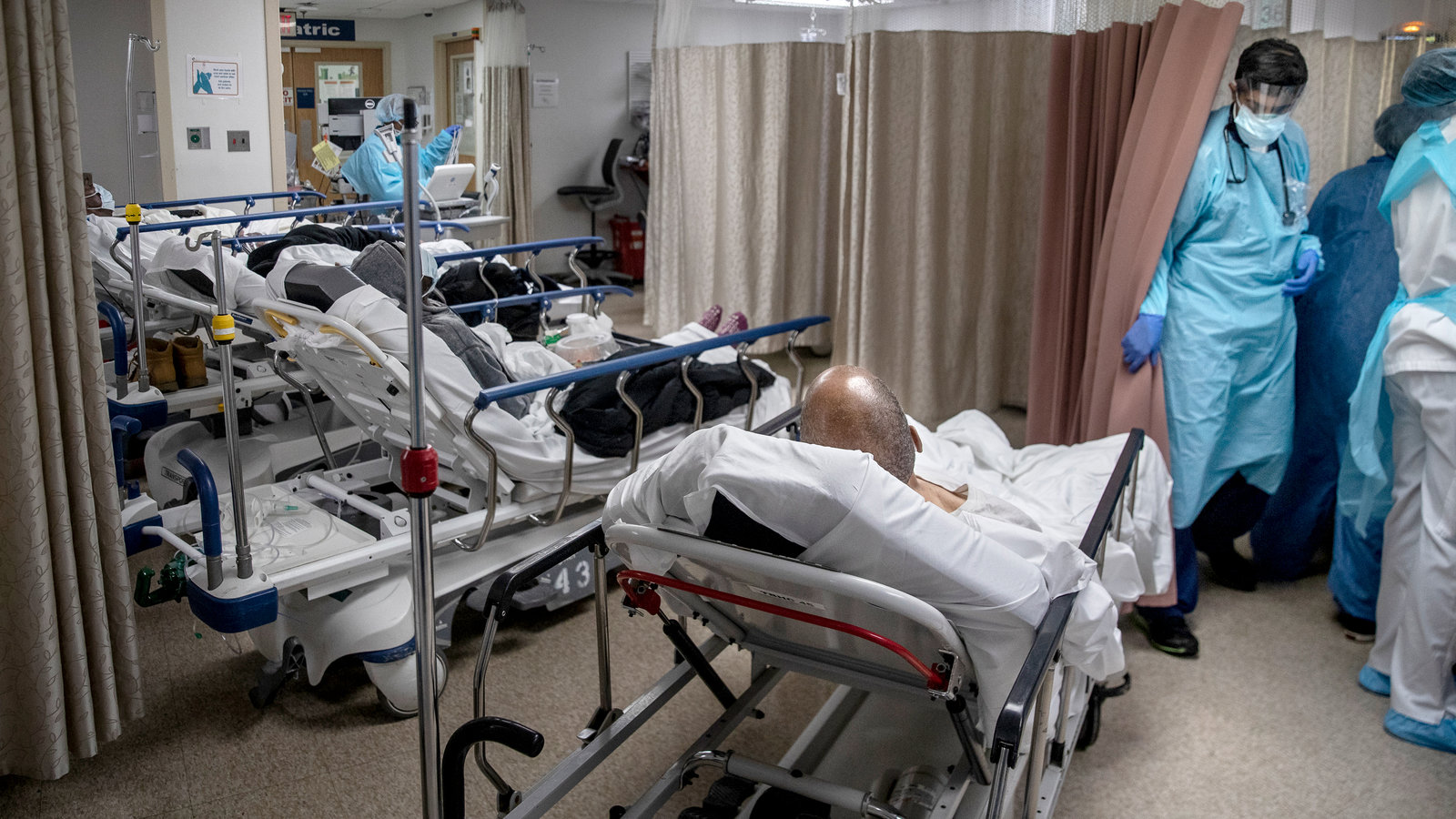 COVID-19: Salud prevé julio y agosto como meses aún “muy complicados”