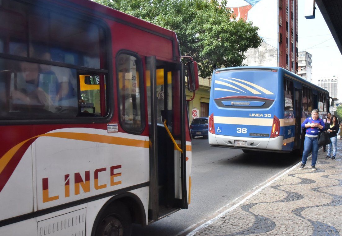 “No es un paro de transporte, sino una medida extorsiva”