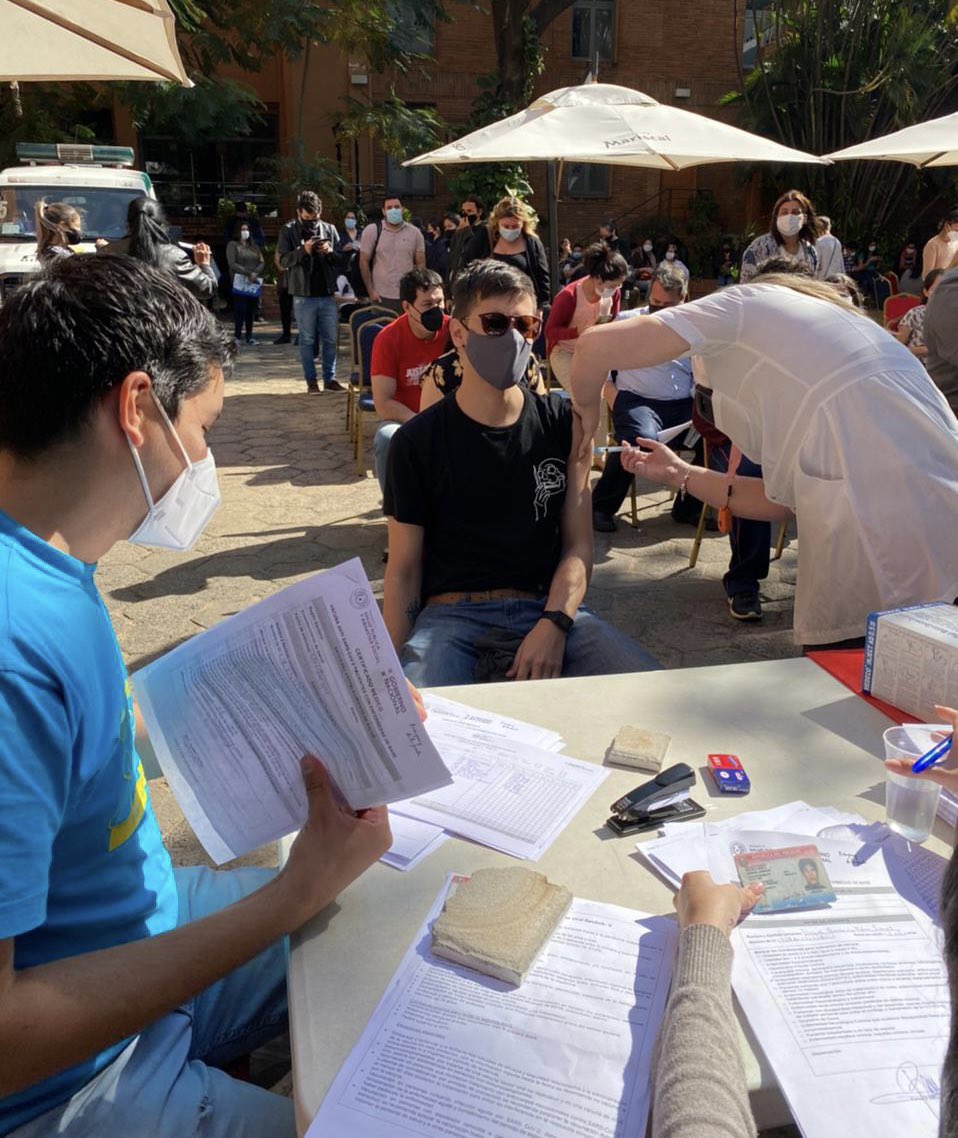 Salud habilita vacunación para personas de 35 años en adelante desde el martes 13 de julio