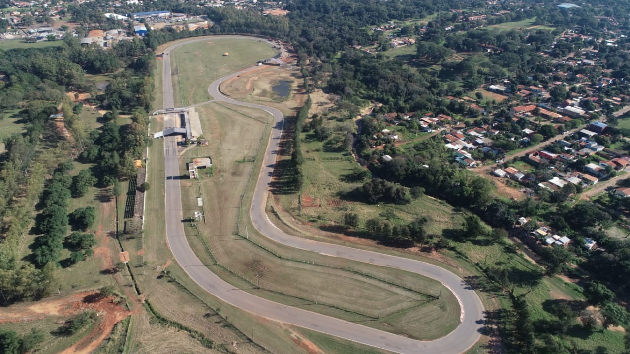 Vacunatorio del ex Aratirí estará “a prueba” este fin de semana