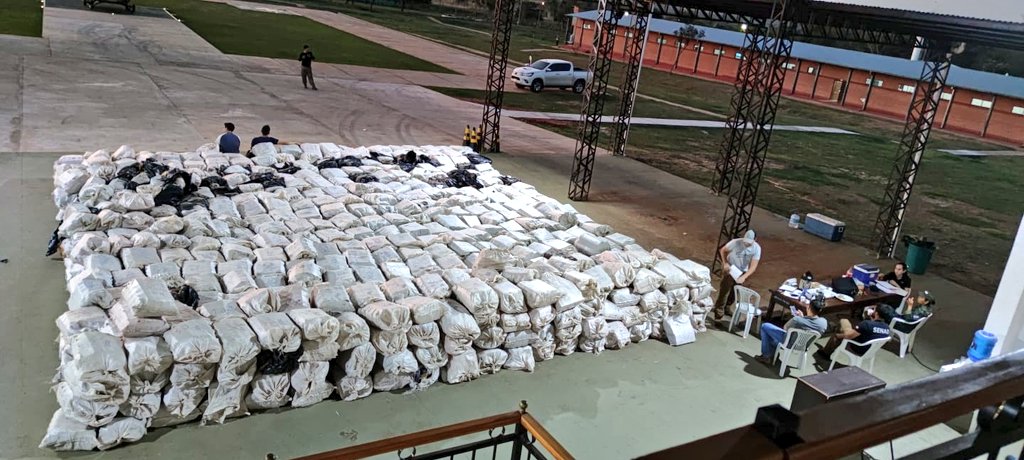 Incautaron carga récord de 36 toneladas de marihuana