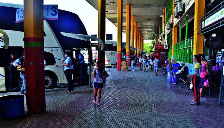 Hubo notorio aumento de pasajeros en la Terminal de Ómnibus de Asunción