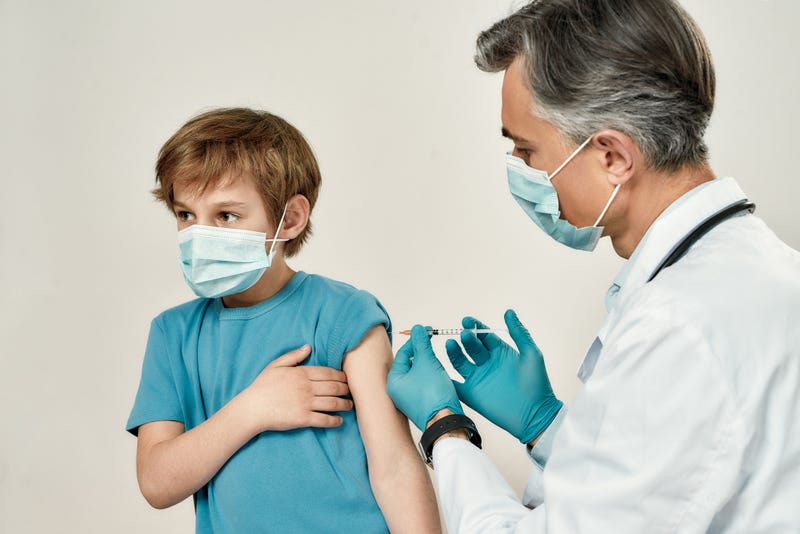 Salud aprueba uso de la vacuna anti-COVID Coronavac en niños de entre 5 a 11 años
