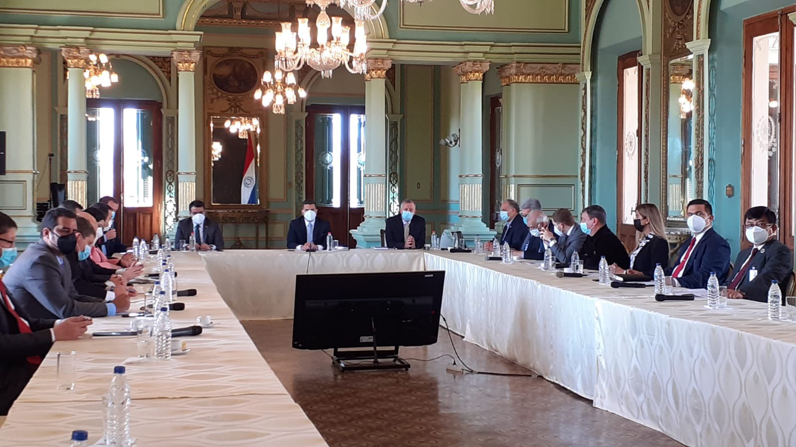 Ejecutivo incorpora al sector privado para avanzar en su plan de contingencia climática