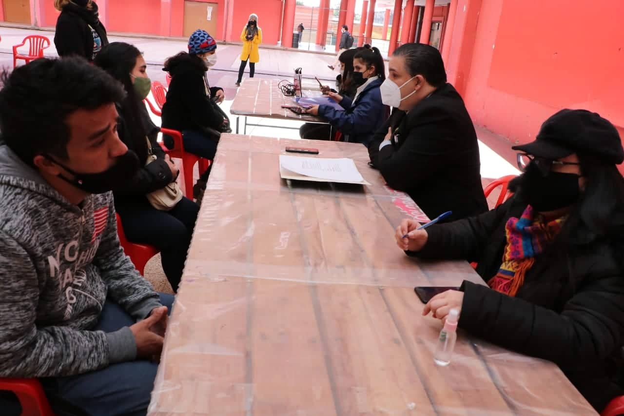Organizan feria especial de empleos para mujeres embarazadas