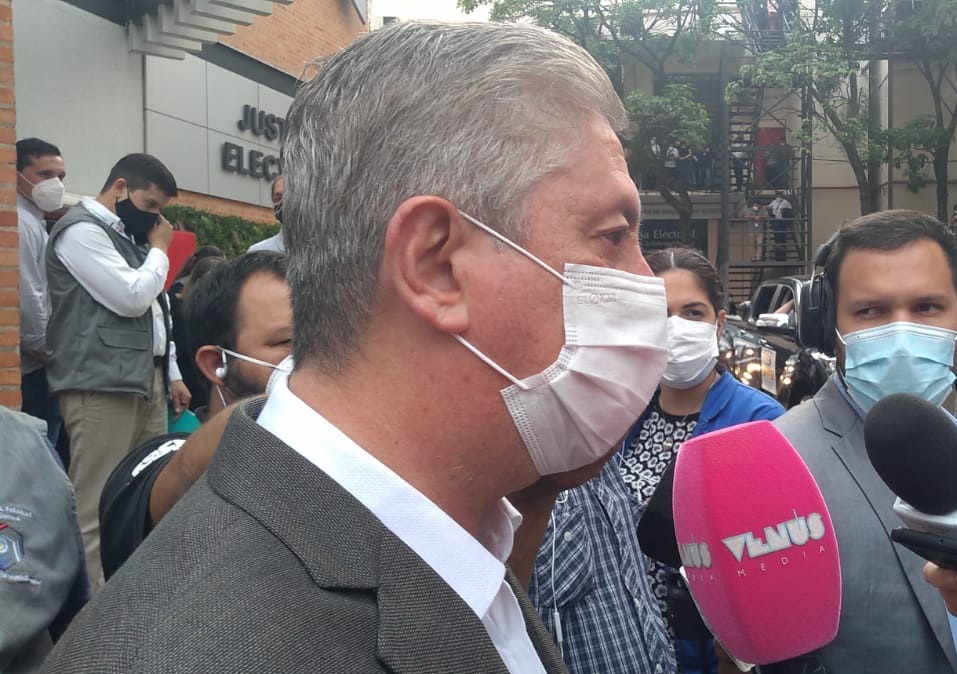 TSJE continúa con distribución de máquinas de votación y maletines electorales