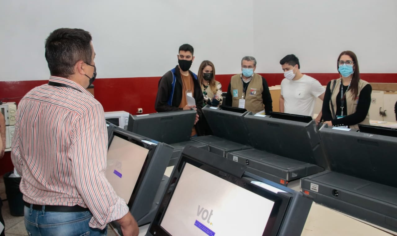 TSJE, contento con jornada de elecciones