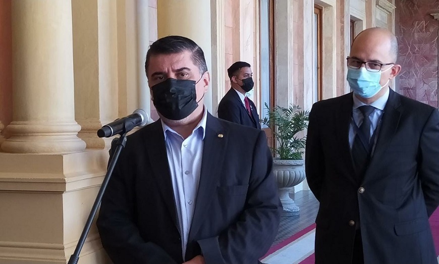 Salud buscará nuevos mecanismos para incentivar la vacunación anti-COVID