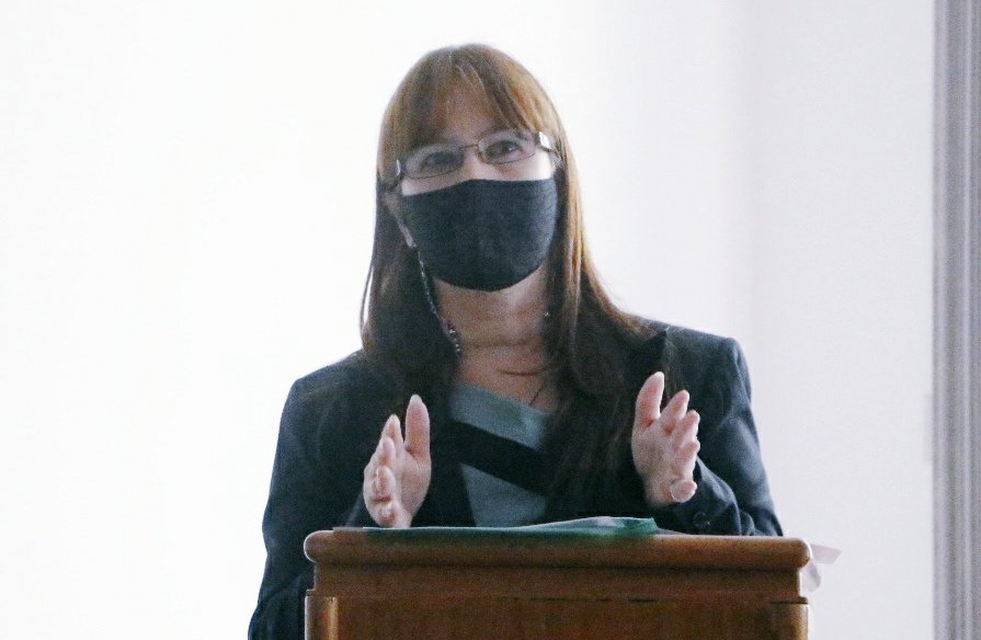 “Es discriminación”: MEC rechaza propuesta de separar a “vacunados” de “no vacunados” en colación