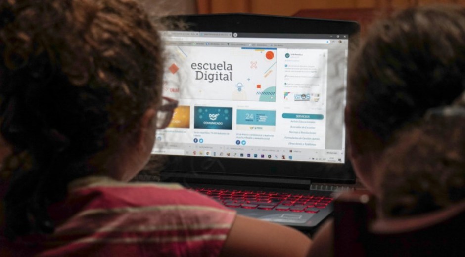 MEC resalta comunicación a distancia en pandemia