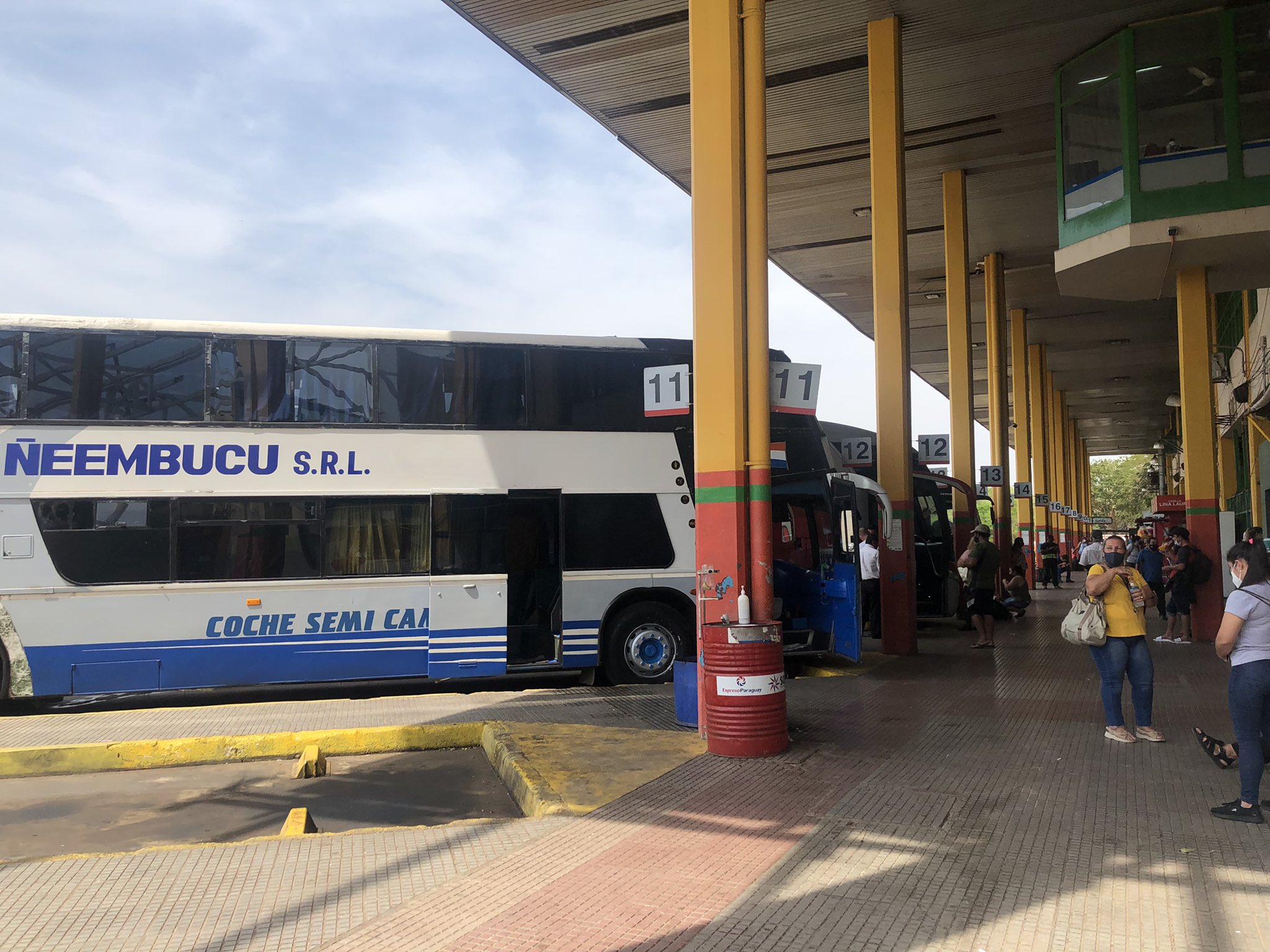Terminal de ómnibus registra nulo movimientos debido al cierre de rutas