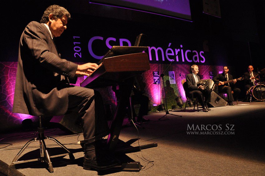 Luis Álvarez presenta “Por siempre Carpenters”