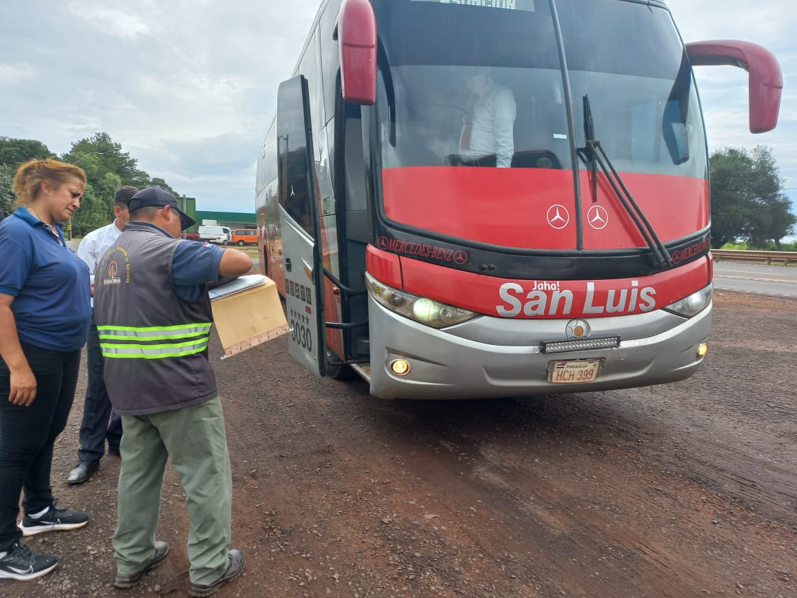 Sin liberación de horario de buses para este fin de año