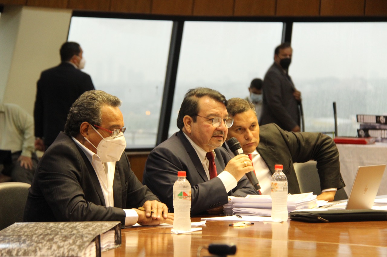 Hugo Javier se presentó ante comisión que analiza intervención a su administración en Gobernación de Central