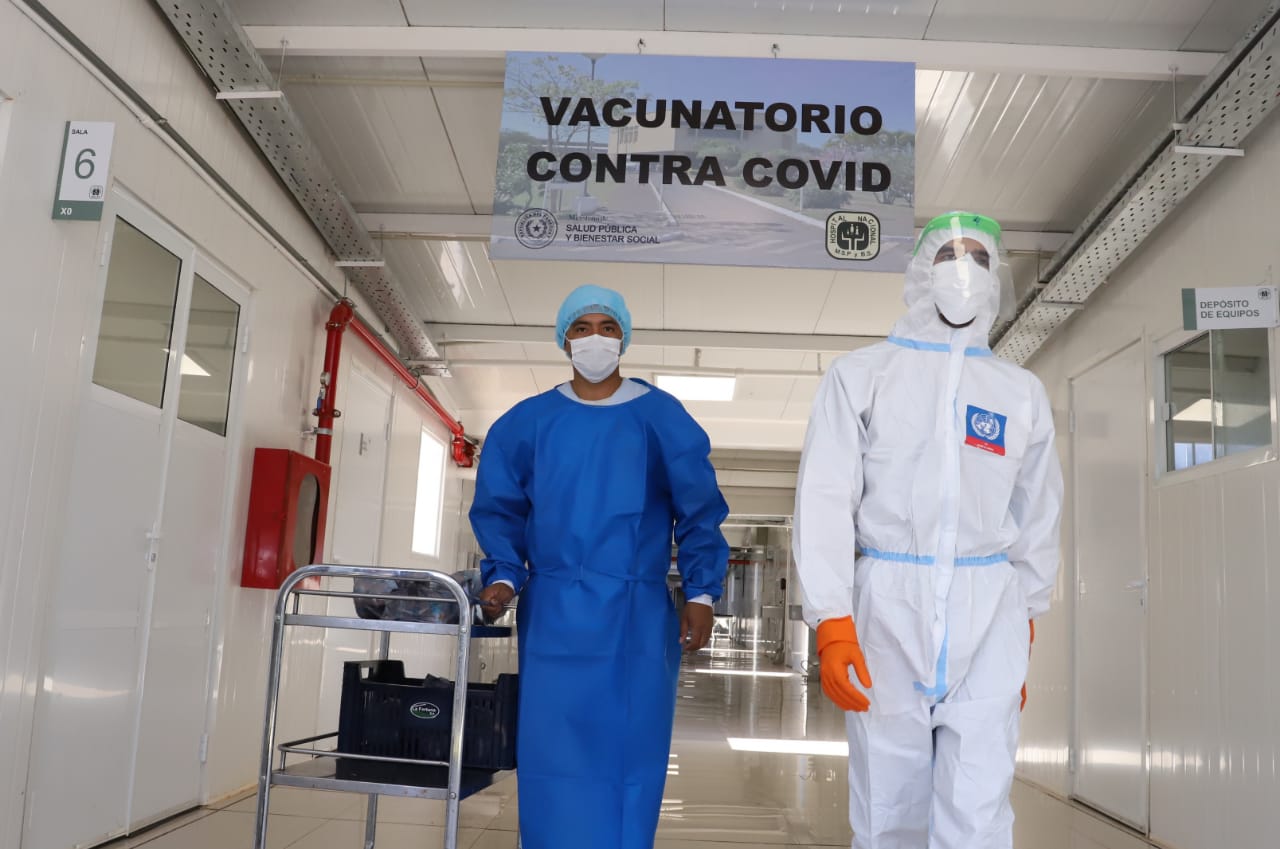 Círculo de Médicos, preocupado por el nuevo pico de contagios que la variante Ómicron puede generar