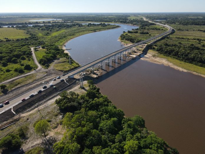 Se habilita desde hoy el puente más largo del departamento de Ñeembucú