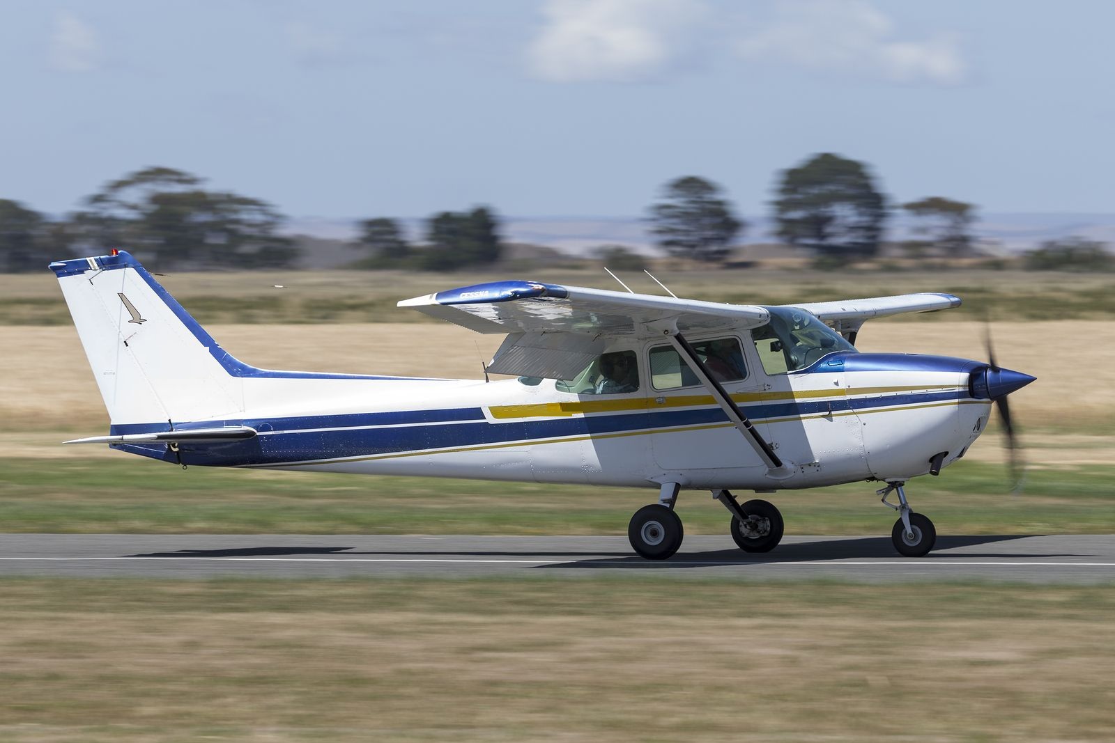Alto Paraná: Policía sospecha que avioneta fue robada por grupo de narcotraficantes
