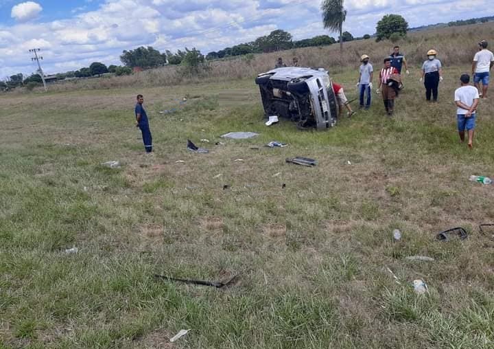 Reventón de neumático provocó accidente que dejó cuatro muertos en Santaní