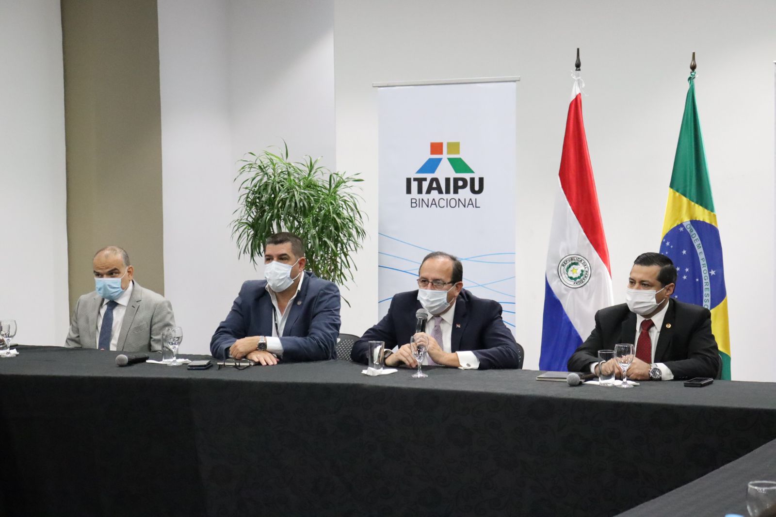 Consejo de Itaipu continúa negociaciones para definir tarifa energética para el 2022