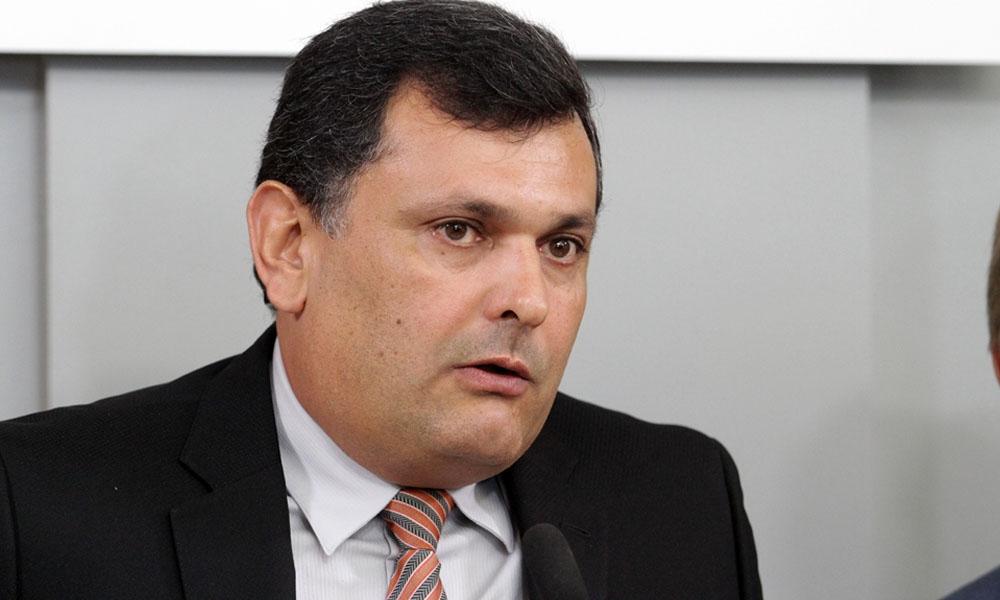 Renunció el presidente del INDI