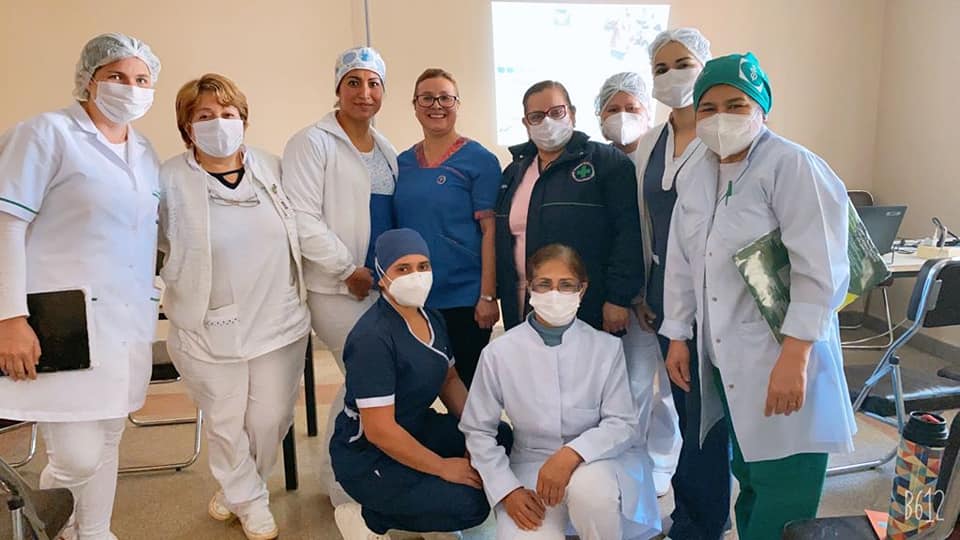 Ejecutivo reglamenta carrera de enfermería del sector público