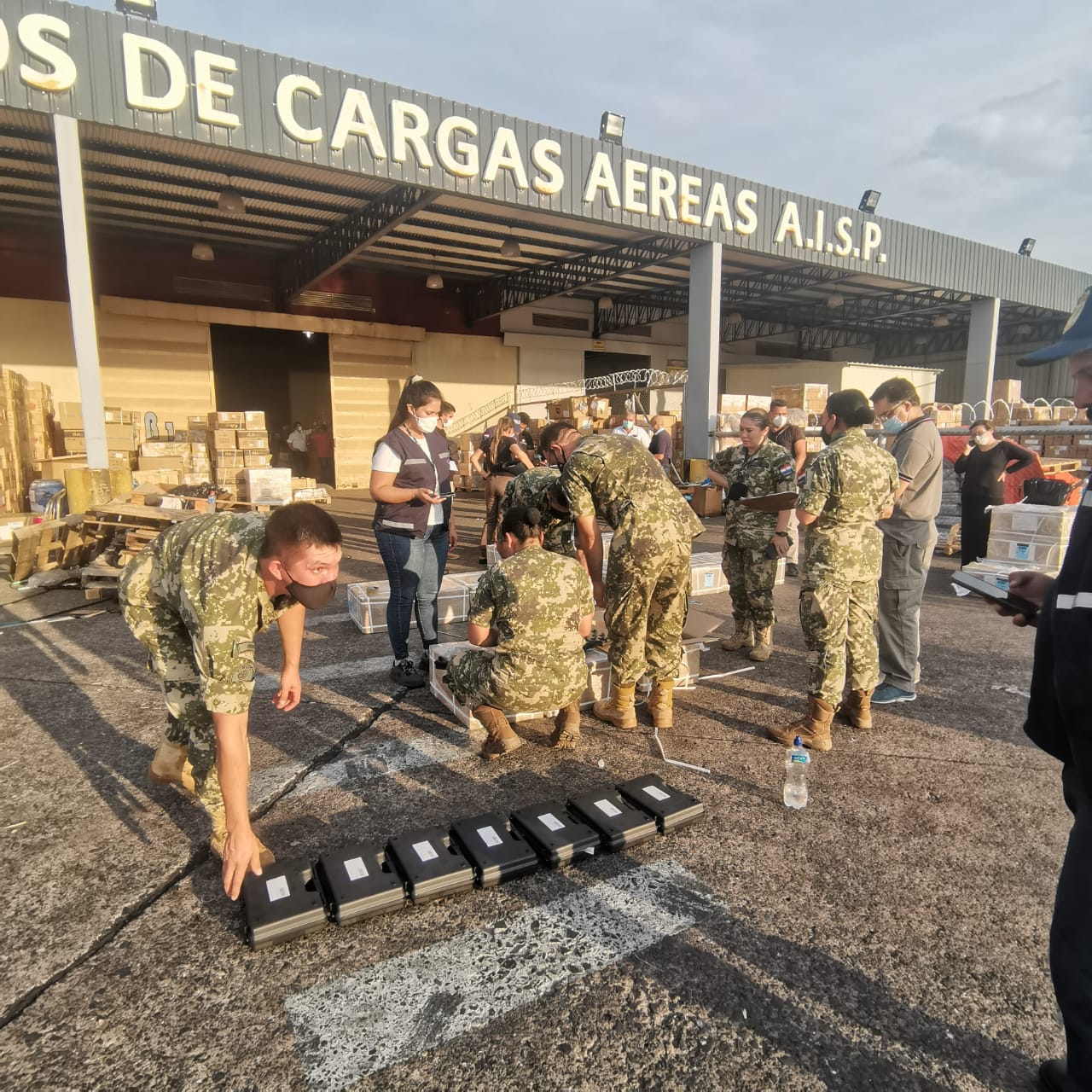 Incautan 250 pistolas israelíes sin permiso de la DIMABEL