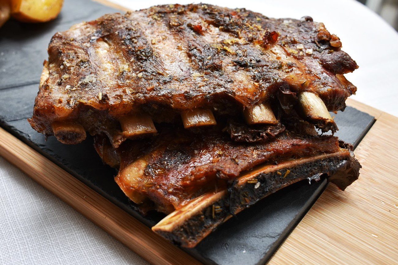 Bajó el precio de la costilla vacuna y la costilla de cerdo