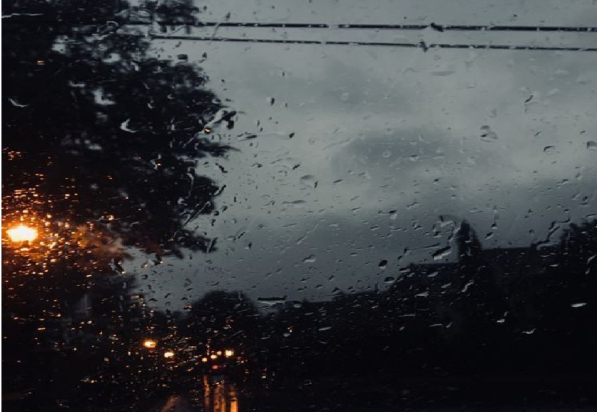 Anuncian martes con lluvias y tormentas