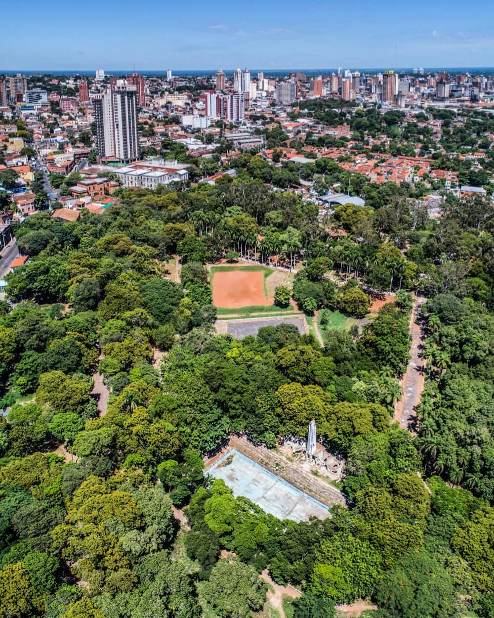 Sábado fresco a cálido con precipitaciones para la tarde
