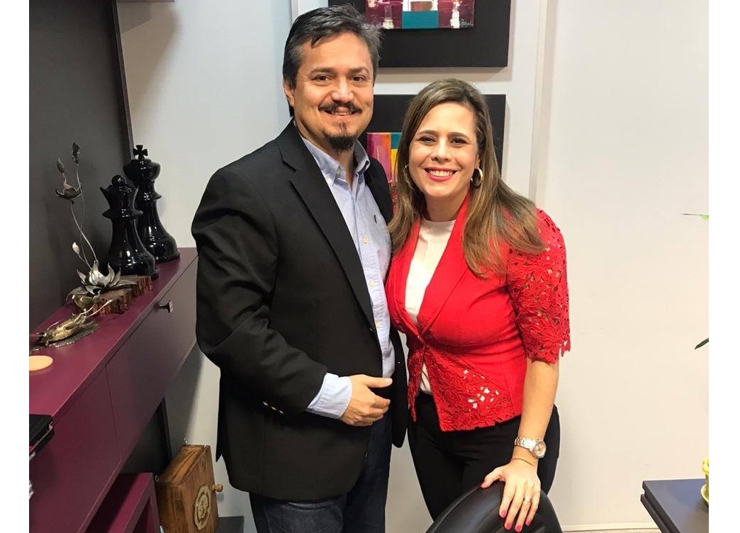 PEN apuesta por Kattya González para presidencia, pero está abierto a encuesta para concertación