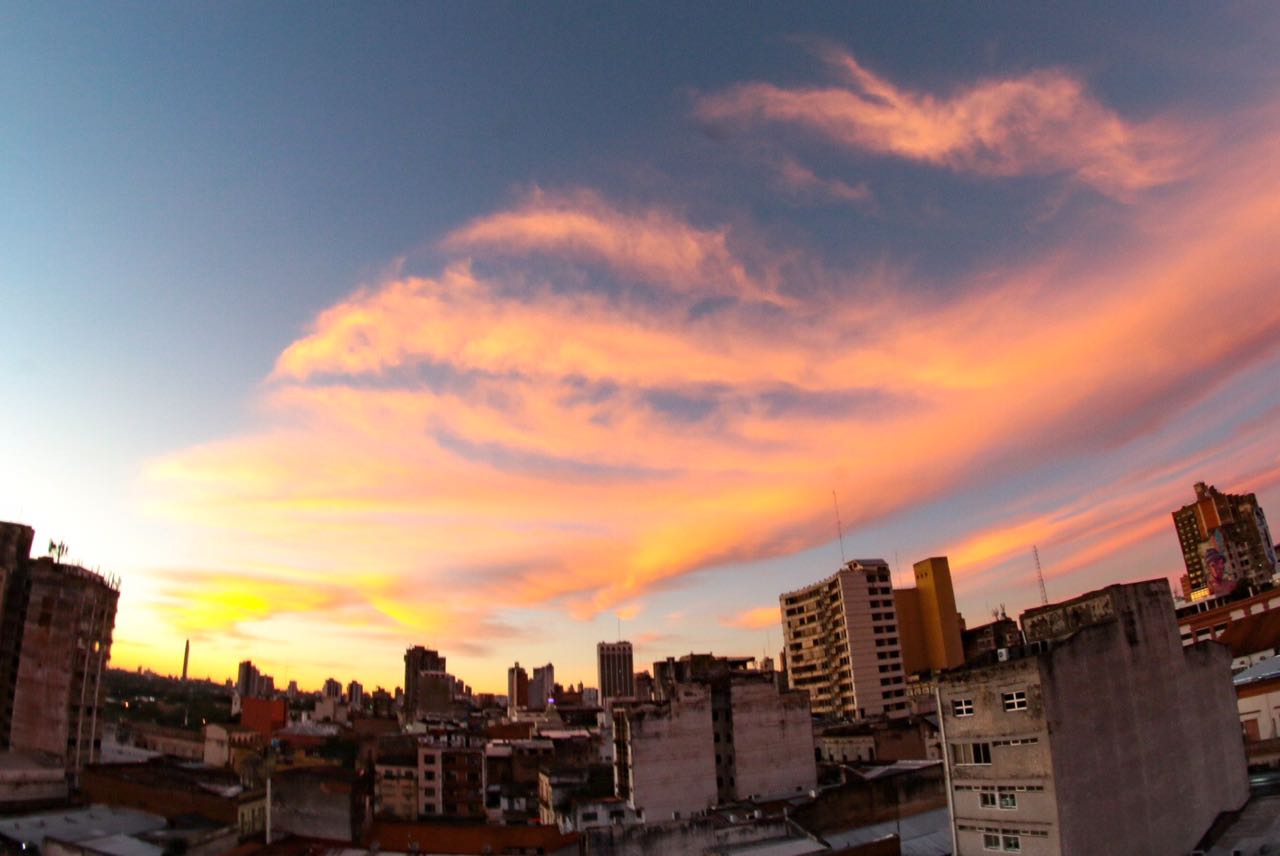 Anuncian viernes frí­o a cálido