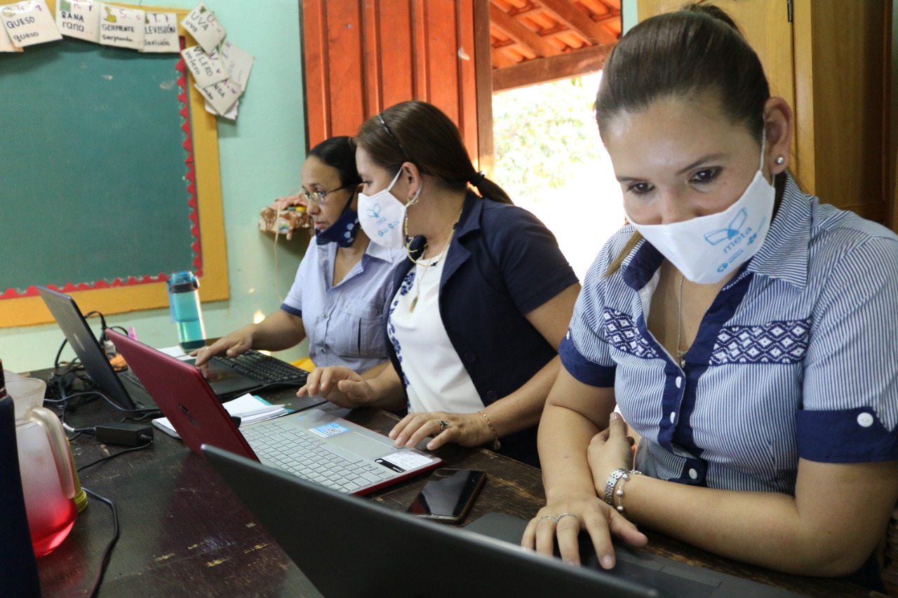 Oportunidad para docentes: curso certificado por el MEC sobre habilidades digitales y socioemocionales