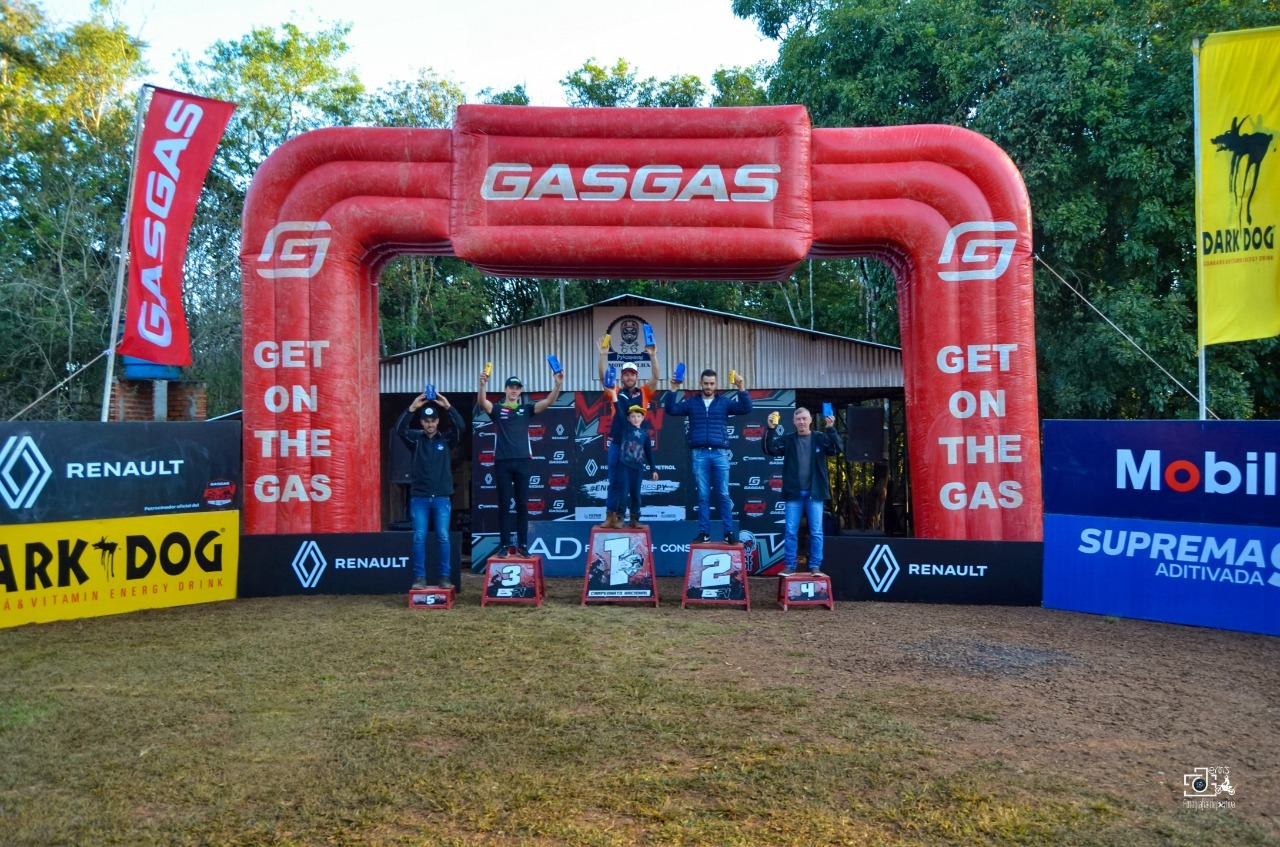 El piloto de Santa Rita Maiko Rosato alcanza su cuarto triunfo consecutivo en la categoría principal del Enduro