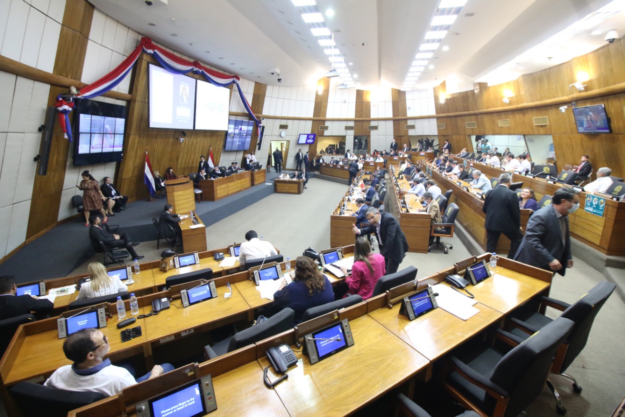 Diputados resuelven otro cuarto intermedio en tratamiento del Juicio político a Sandra Quiñónez