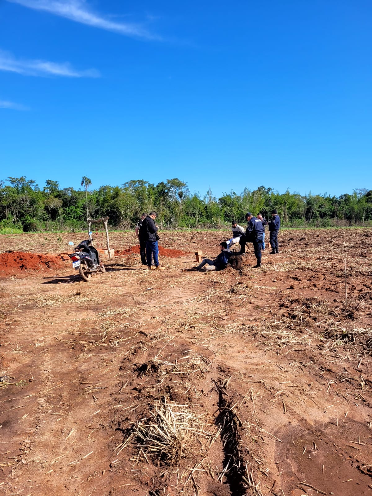 Dos fallecidos y un herido grave tras enfrentamiento entre sin tierras en Marina Cué