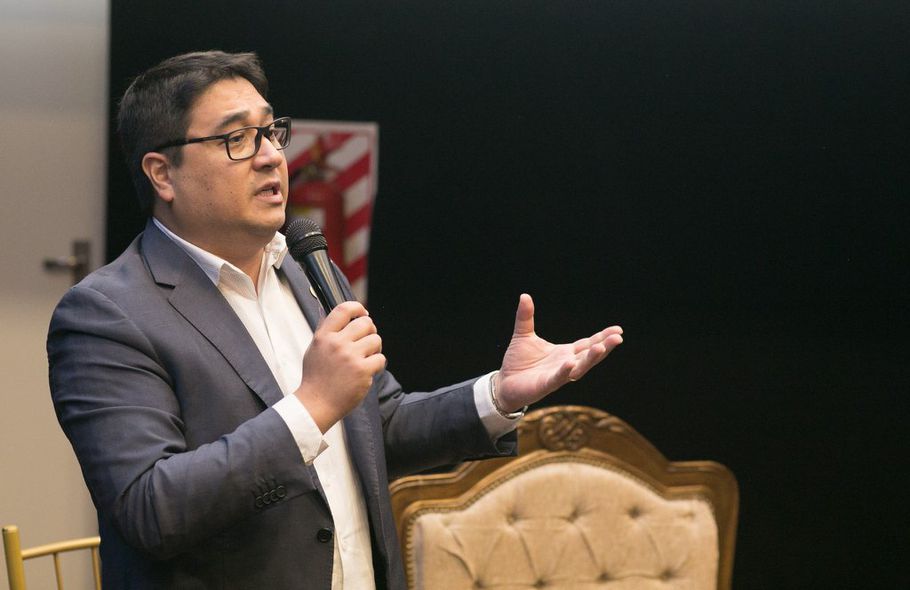 Eduardo Nakayama: “Ati Snead ha perdido absolutamente toda credibilidad en sus encuestas”