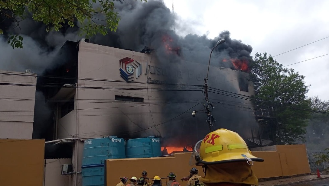 Pedro Alliana: “No me sorprendería que esto venga de mano de gente que acostumbra a incendiar locales”