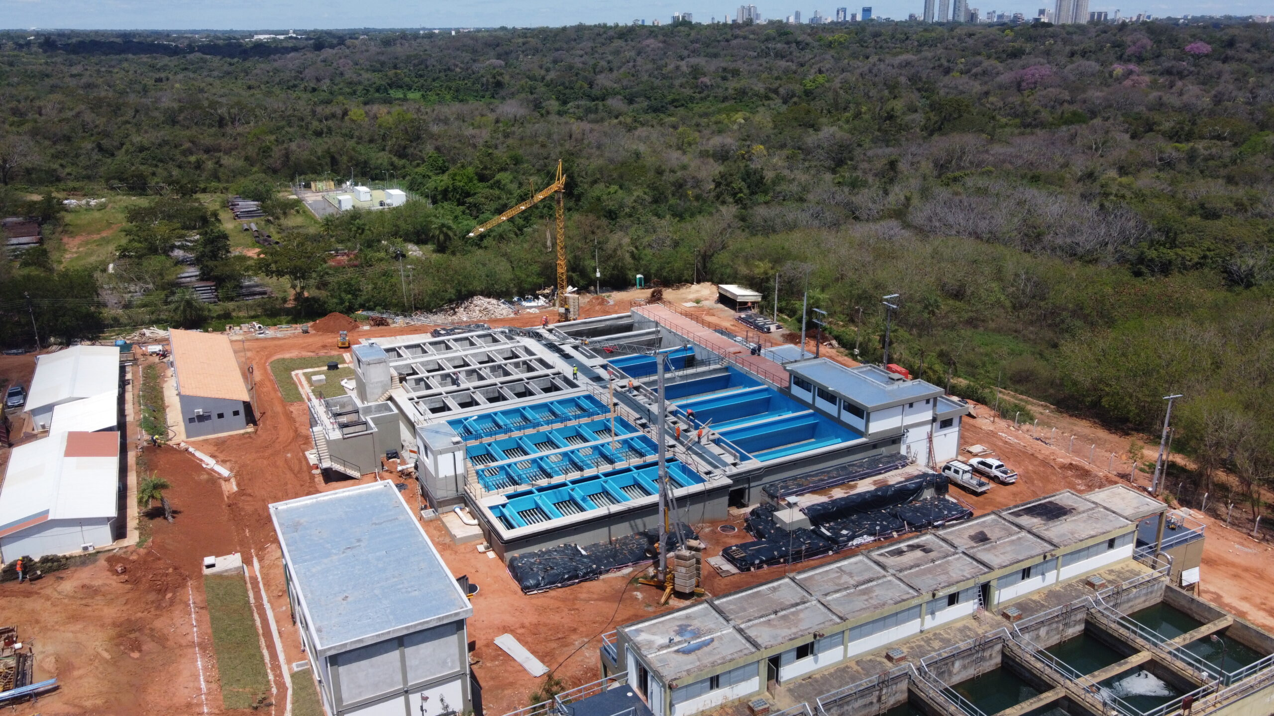 Puesta en marcha de medio módulo de la planta VK4 de Viñas Cué, con nuevas bombas en la toma de agua cruda