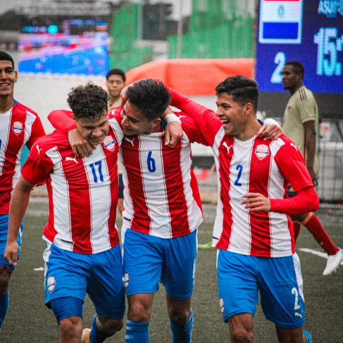 Paraguay asegura medallas en deportes colectivos