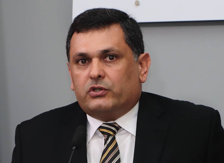 Édgar Olmedo debe renunciar al Consejo de la Magistratura, afirma analista