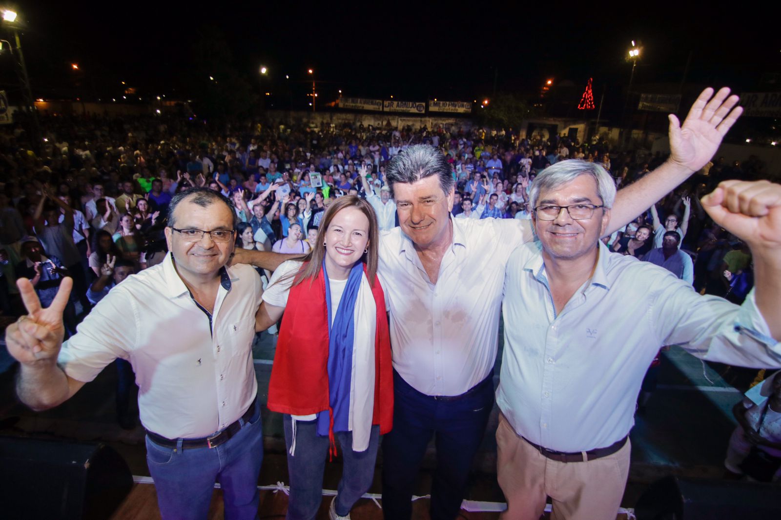 Efraín Alegre afirma que ambas opciones del partido de gobierno representan al continuismo