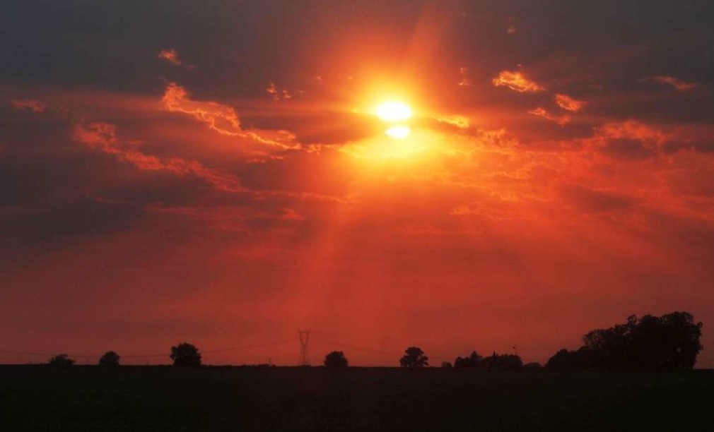 Meteorología pronostica viernes caluroso y con chaparrones