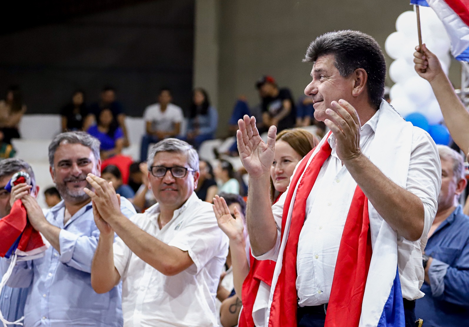 Efraín Alegre asegura que “en la Concertación están los verdaderos colorados”
