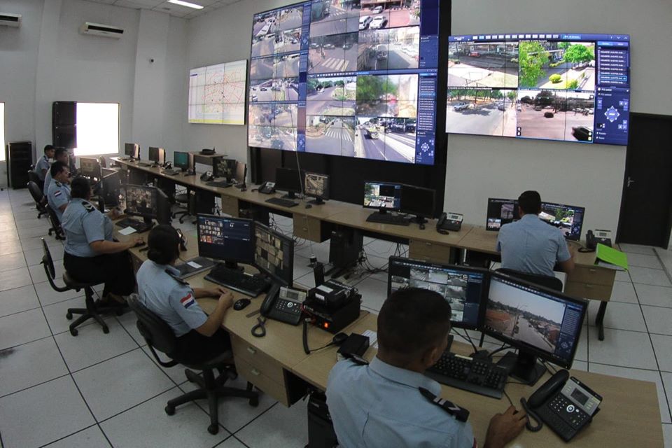 Bajó la cantidad de llamadas de “bromas” al sistema 911 en Año Nuevo