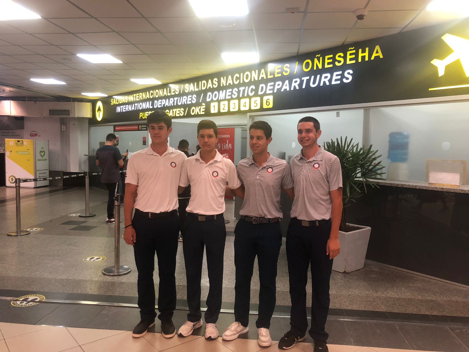 Un total de 4 golfistas paraguayos viajaron este miércoles para disputar sendos eventos golfisticos en México y Panamá