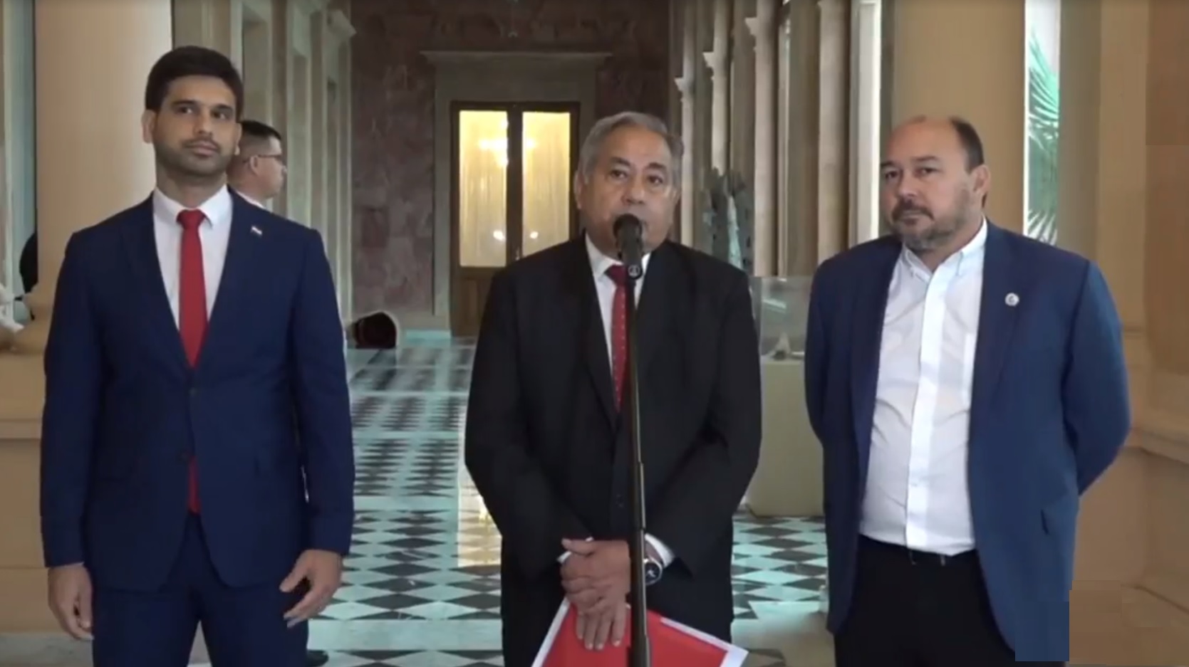 MOPC se muestra “con predisposición” para corregir planos de oficinas de Gobierno