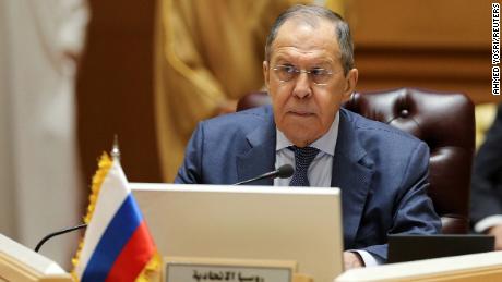 Lavrov advierte que hay “serios obstáculos” para alcanzar la paz con Ucrania